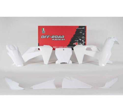 RTECH, PLASTICS KIT RTECH INCLUDES FRONTFENDER, REAR FENDER, SIDEPANELS, AIR BOX COVER & FRONT NUMBER PLATE